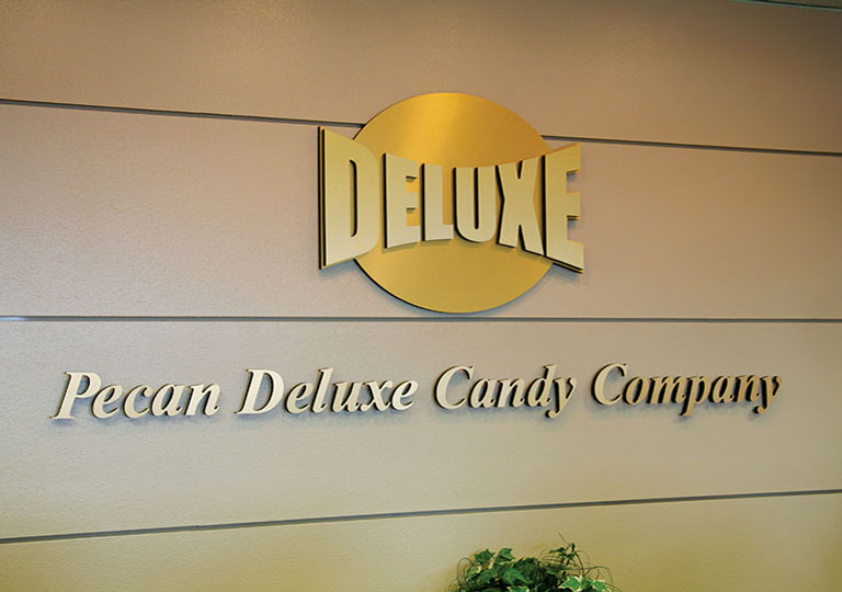 Laminate on Acrilyc 1